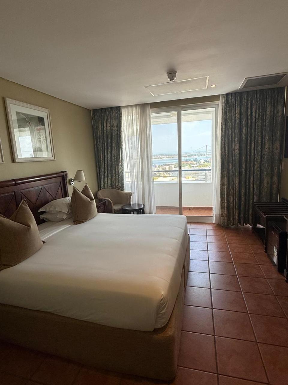 Hotel Cardoso Maputo Kültér fotó